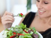 Tin tức - Khi thực phẩm bẩn 'lên ngôi', người dân phải ăn gì để phòng chống ung thư?