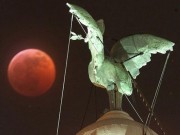 Tin tức - Trăng máu sắp xuất hiện, lại rộ tin đồn tận thế