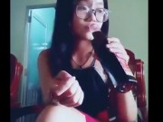 Clip Eva - Video: Cái kết đắng lòng của cô gái quá buồn nên uống nước mắm