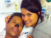 Eva tám - Chàng cảnh sát mất cả chân lẫn tay sống lại nhiệm màu nhờ tình yêu