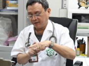 Tin tức - 'Tôi dùng đông y để chống lại tác dụng phụ của tây y khi điều trị ung thư'