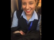 Tin tức - Kỳ diệu bé trai chào đời khỏe mạnh trên máy bay Libya