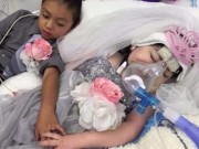 Làm mẹ - Sự thật cảm động phía sau bức ảnh đám cưới của hai đứa trẻ 5 tuổi