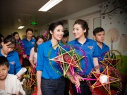 Làng sao - Cuối tuần bận rộn của HH Ngọc Hân, Á hậu Tú Anh cùng dàn người đẹp