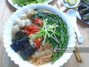 Bếp Eva - Canh bánh đa chả xương sông ngon đến tận tim