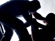 Tin tức - Bố mẹ mật phục bắt “yêu râu xanh” định hãm hiếp con gái