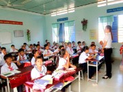 Tin tức - Phụ huynh TP. HCM không cần nộp tiền cơ sở vật chất, tiền vệ sinh cho con đầu năm