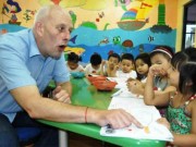 Tin tức - Phụ huynh thế hệ 6x, 7x từng học tiếng Nga, tiếng Trung rồi... vứt xó?