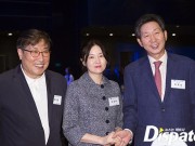 Làng sao - Ngôi sao 24/7: "Báu vật Hoàng Cung" Lee Young Ae bắt đầu lộ những nếp nhăn