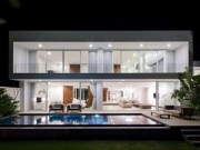 Nhà đẹp - Trầm trồ biệt thự bãi biển sang trọng ở Mũi Né