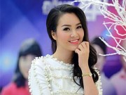 Làng sao - BTV Thụy Vân: "Ngọc Trinh còn hiểu tôi hơn chồng"