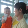 Tin tức - Bé 12 tháng tuổi ăn mãng cầu bị hạt bít đường thở
