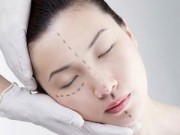 Eva tám - Cô đơn trong phòng ngủ vì... 'quá đẹp'