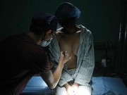 Eva Yêu - Cô gái Trung Quốc nâng ngực để nhanh có người yêu