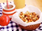 Bếp Eva - Nhâm nhi bắp rang và trà sữa chanh dây dịp cuối tuần