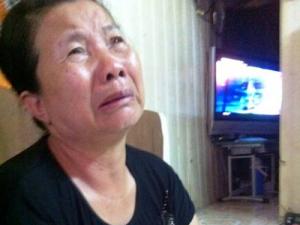 Vụ TMV Cát Tường: Tâm bệnh đè lên vai mẹ bảo vệ Khánh