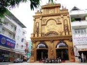 Nhà đẹp - Cận cảnh tòa lâu đài dát vàng 20 tỷ độc đáo nhất Sài Gòn