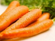 Sức khỏe - Mắc chứng vàng da vì ăn quá nhiều cà rốt