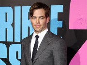 Làng sao - Chris Pine hóa "vị sếp lý tưởng" trong Horrible Bosses 2