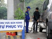 Mua sắm - Giá cả - Bán xăng tự bơm kiểu Tây, sếp Petrolimex nói gì?