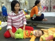 Tin tức - Số trẻ nhập viện do tiêu chảy, hô hấp tăng vọt