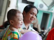 Tin tức - Mẹ bé trai bị bỏ rơi trên taxi: Quay ra thì xe đã đi mất