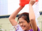 Tin tức - "Thử thách dội nước đá" đến với trẻ vùng cao