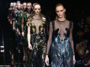 Thời trang - Hậu trường ít ai ngờ về một show diễn thời trang