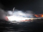 Tin tức - Tàu cá Hàn Quốc bốc cháy, 2 thuyền viên người Việt mất tích