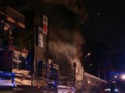 Ngày mới - Cháy 8 căn nhà, 1 người chết ngay trung tâm TP.HCM