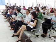 Mua sắm - Giá cả - Mua vé tàu Tết: Chưa đặt số thứ tự sẽ ra về tay không