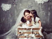 Làm mẹ - Single mom Hà Thành xinh đẹp lần thứ 2 mặc váy cưới vì con