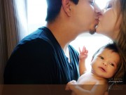 Làm mẹ - Cười bò với những chuyện con "ra rìa" vì bố mẹ yêu nhau
