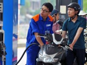 Tin tức - Giá xăng tăng thêm 200 đồng/lít từ 15h chiều nay
