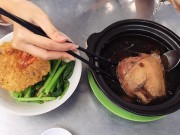 Bếp Eva - Thưởng thức bát mì vịt tiềm “ăn sáng no đến tối” ở Phú Mỹ Hưng