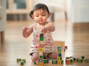 Làm mẹ - Những hoạt động phù hợp cho trẻ 12-18 tháng tuổi