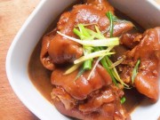 Bếp Eva - Móng giò om hoa hồi mềm thơm