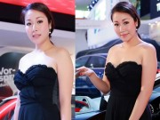 Làng sao - HH Ngô Phương Lan khoe vai trần gợi cảm tại Hà Nội