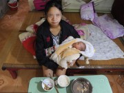 Làm mẹ - Bé gái 16 tuổi thành mẹ đơn thân vì bạn trai lừa dối