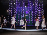 Thời trang - Elle Fashion Show 2015: Thời trang ứng dụng lên ngôi