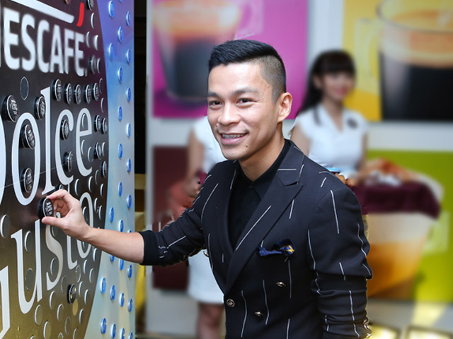 Adrian Anh Tuấn sáng tạo độc đáo với thời trang và cà phê
