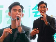 Làng sao - Fan bất bình khi BTC để Kim Soo Hyun đợi... 7 tiếng