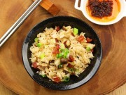 Bếp Eva - Cơm rang lạp xưởng ấm bụng ngày mới