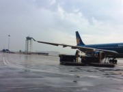 Tin tức - Sân bay Tân Sơn Nhất có nguy cơ đóng cửa vì ngập