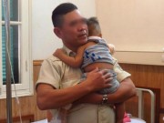 Tin tức - Bé trai 10 tháng văng khỏi xe máy, bị ôtô chở rác cán