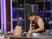 Bếp Eva - Masterchef VN: Cô Kim Oanh sững sờ vì phải ra về