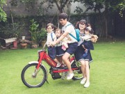 Làng sao - Lý Hải chụp hình đi học ngộ nghĩnh cùng các con