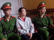 Tin tức - Hàng nghìn người đến phiên xử kẻ giết 4 người ở Yên Bái