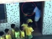 Tin tức - Phẫn nộ giáo viên mầm non bắt trẻ xếp hàng để đánh giữa trưa