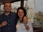 Eva Yêu - Cuộc sống của người vợ cưới chồng không có “cậu bé”